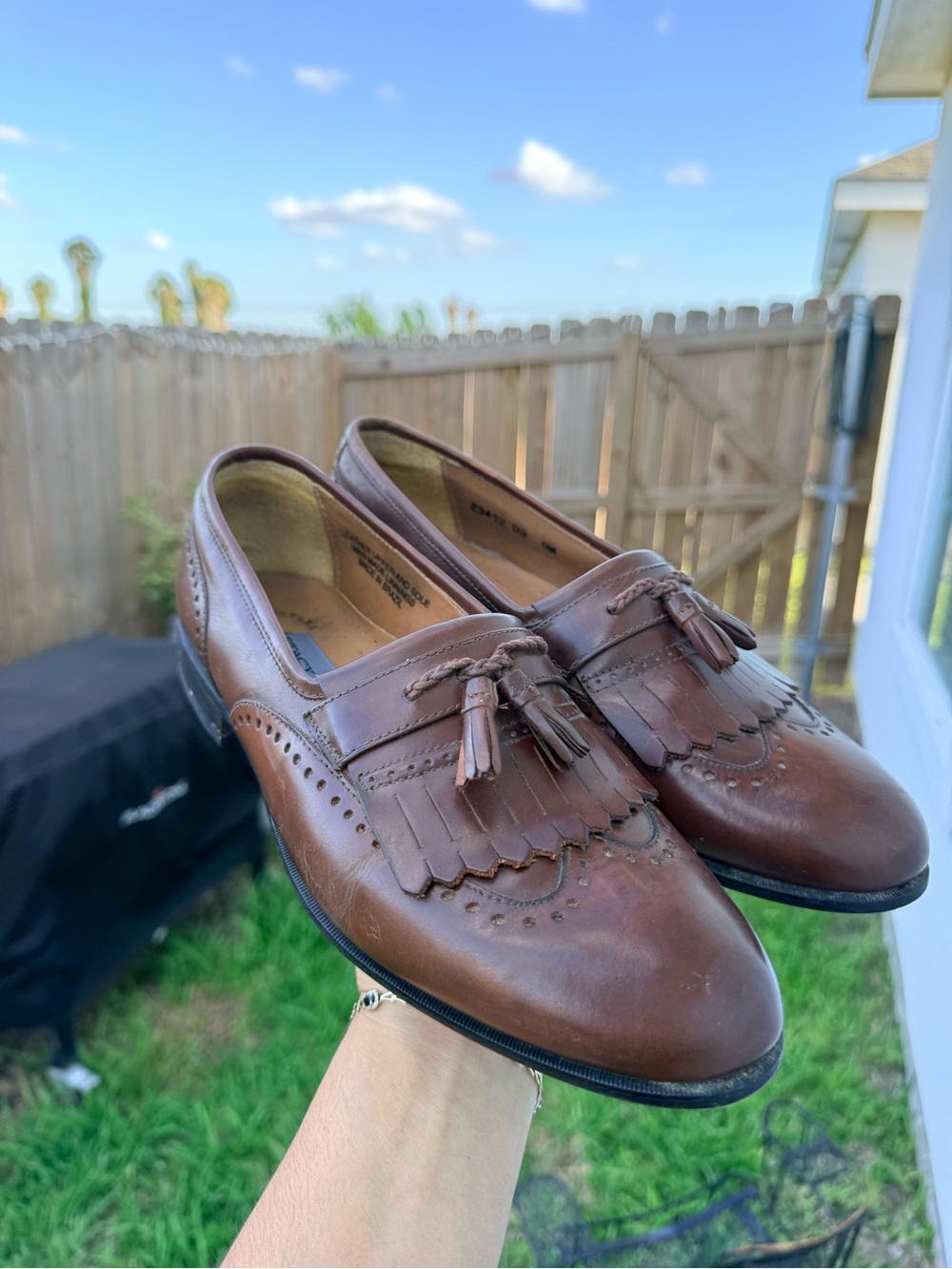 Stacy Adams Brown Tassel Kiltie Loafers - Men